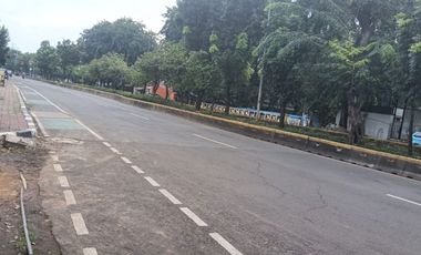 Tanah Padat Datar ex Gudang Jl Pemuda Pinggir Jalan