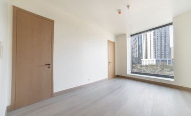 BARE 3BR UNIT WITH PARKING FOR LEASE IN AURELIA RESIDENCES