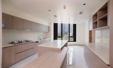 BARE 3BR UNIT WITH PARKING FOR LEASE IN AURELIA RESIDENCES