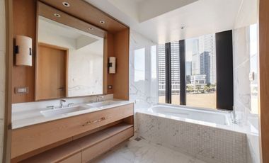 BARE 3BR UNIT WITH PARKING FOR LEASE IN AURELIA RESIDENCES