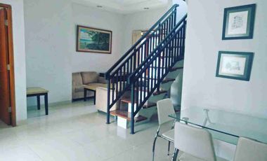 dijual 
Cikutra Indah Residence

Jual/sewa rumah cikutra indah di pemukiman asri, cul-de-sac, aman