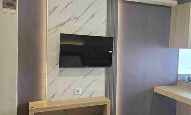 NEW Furnished Stanford Studio