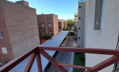 SE VENDE DPTO 2 DORM- EN B° PUEYRREDON CBA