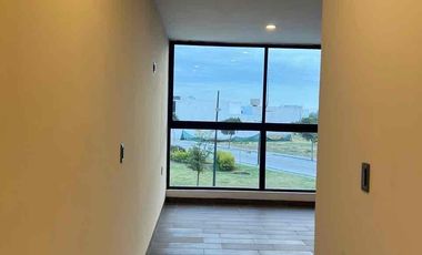 CASA NUEVA EN RESIDENCIAL MAYORAZGO