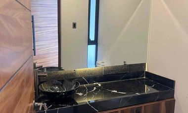 CASA NUEVA EN RESIDENCIAL MAYORAZGO