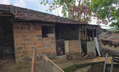 VENTA DE CASA CON TERRENO AMPLIO Y ÁREA COMERCIAL – SAN CARLOS, QUEVEDO