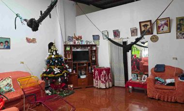 VENTA DE CASA CON TERRENO AMPLIO Y ÁREA COMERCIAL – SAN CARLOS, QUEVEDO