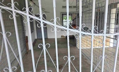 VENTA DE CASA CON TERRENO AMPLIO Y ÁREA COMERCIAL – SAN CARLOS, QUEVEDO