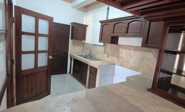 Departamento en Alquiler en Kennedy Norte, 3 Habitaciones, 2 Baños, Garaje, Seguridad, Norte de Guayaquil.