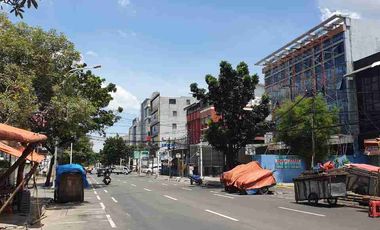 Bangunan Hotel Dan Usaha 5 Lantai  Di Jl Biak Cideng Gambir Jakarta Pusat