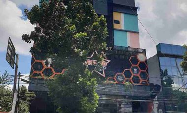 Bangunan Hotel Dan Usaha 5 Lantai  Di Jl Biak Cideng Gambir Jakarta Pusat