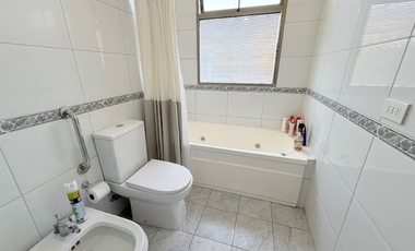 Arrienda - Venta Departamento Cercano A Espoz Y Vitacura.