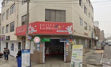 Venta De Terreno En Esquina En Ate De 850M2