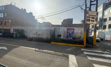 Venta De Terreno En Esquina En Ate De 850M2