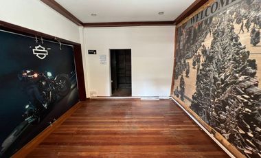 Casa comercial en venta en El Lleras, El Poblado