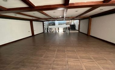 Casa comercial en venta en El Lleras, El Poblado