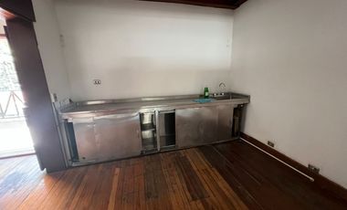 Casa comercial en venta en El Lleras, El Poblado