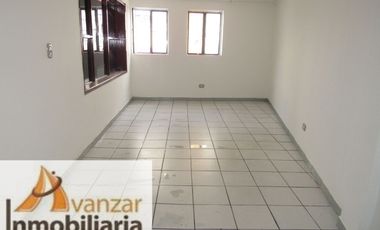 ARRIENDO BODEGA 200 Mtrs Aprox. BUCARAMANGA CHAPINERO