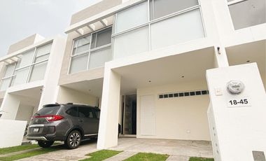 En RENTA hermosa casa AMUEBLADA en Zibatá Altturia