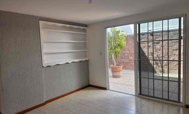 CASA EN RENTA EN HACIENDA DEL CAMPESTRE* a 10 minutos de Plaza Mayor