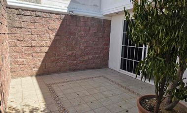 CASA EN RENTA EN HACIENDA DEL CAMPESTRE* a 10 minutos de Plaza Mayor