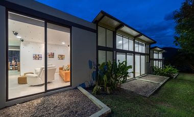 ALQUILER DE HERMOSA FINCA EN IBAGUE INF AL3043334480 LOS ESPERAMOS VEN A DISFRUTAR.