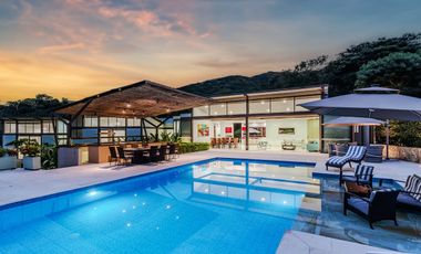 ALQUILER DE HERMOSA FINCA EN IBAGUE INF AL3043334480 LOS ESPERAMOS VEN A DISFRUTAR.