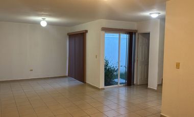 CASA EN VENTA EN PASO DE ARGENTA