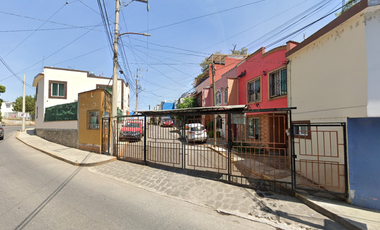 CASA EN VENTA EN FRACCIONAMIENTO BOSQUES DEL XALAME TEZIUTLAN PUEBLA DE REMATE