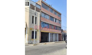 Venta De Local Comercial Comercial En Cercado De Lima