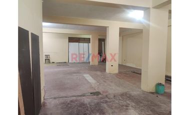 Venta De Local Comercial Comercial En Cercado De Lima