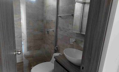 Vendo Bucaramanga barrio la Aurora  80 metros tres alcobas para extrenar.