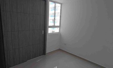 Vendo Bucaramanga barrio la Aurora  80 metros tres alcobas para extrenar.