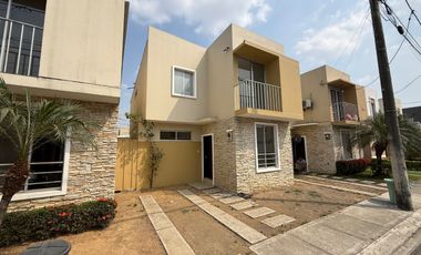 venta de casa en la arboletta