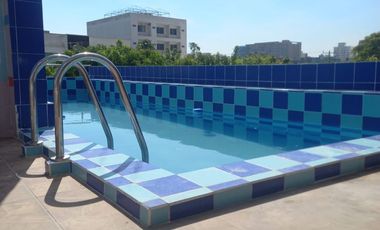 VENDO HERMOSA CASA DUPLEX EN BARRIO EL POBLADO CON PISCINA AREA  DE 526mts