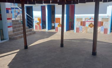 VENDO HERMOSA CASA DUPLEX EN BARRIO EL POBLADO CON PISCINA AREA  DE 526mts
