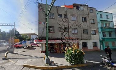 EN VENTA EDIFICIO PARA REMODELAR O CONSTRUIR EDIFICIO NUEVO HASTA 7 NIVELES.