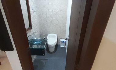 Departamento Amoblado en Alquiler en Kennedy Norte, Planta Baja, 1 Habitación, 2 Baños, Garaje, Seguridad, Norte de Guayaquil.