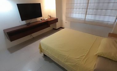 Departamento Amoblado en Alquiler en Kennedy Norte, Planta Baja, 1 Habitación, 2 Baños, Garaje, Seguridad, Norte de Guayaquil.