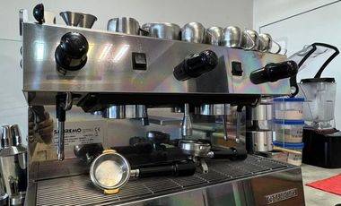 TRASPASO NEGOCIO (CAFETERIA-RESTAURANTE)