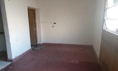 OPORTUNIDAD UNICA!!! SE VENDE CASA EN CALDERON DE LA BARCA 1100, ALTA CORDOBA