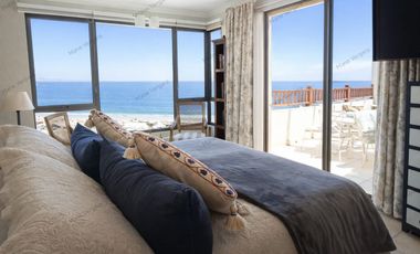 Duplex Primera linea en venta Puerto Velero. 5 dormitorios