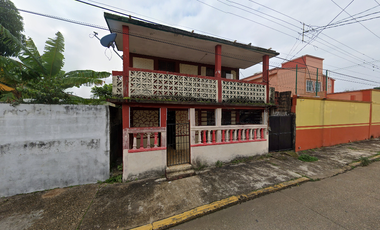 CASA EN VENTA EN MINATITLÁN, VER. – Cerca de Servicios: Escuelas, Comercios, Recuperación Bancaria