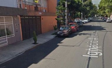 VENTA DE CASA EN CALLE IGNACIO ALLENDE CLAVERIA AZCAPOTZALCO CIUDAD DE MÉXICO