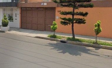 VENTA DE CASA EN CALLE IGNACIO ALLENDE CLAVERIA AZCAPOTZALCO CIUDAD DE MÉXICO