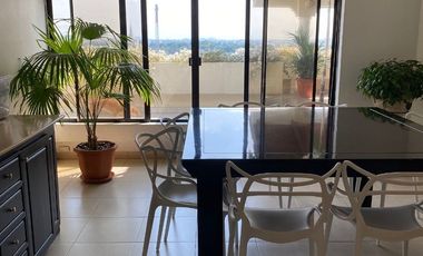 Se vende departamento de 4 dormitorios en Lomas de Urdesa