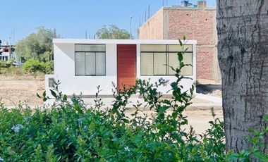 Casa NUEVA A1 en Urbanización exclusiva de Ica!  Frente a Parque! con vista a las Dunas!