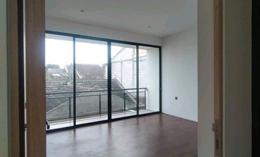 Rumah Minimalis 2 Lantai di Sayap Gedebage dekat Summarecon Bandung Ref.05183