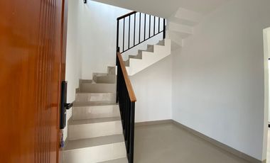 dijual rumah murah strategis di solo timur dekat uns