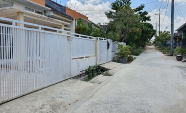 LELANG Rumah di Rumah Driyorejo kota baru Gresik jln.Batu Shafir putih Blok JH no.24